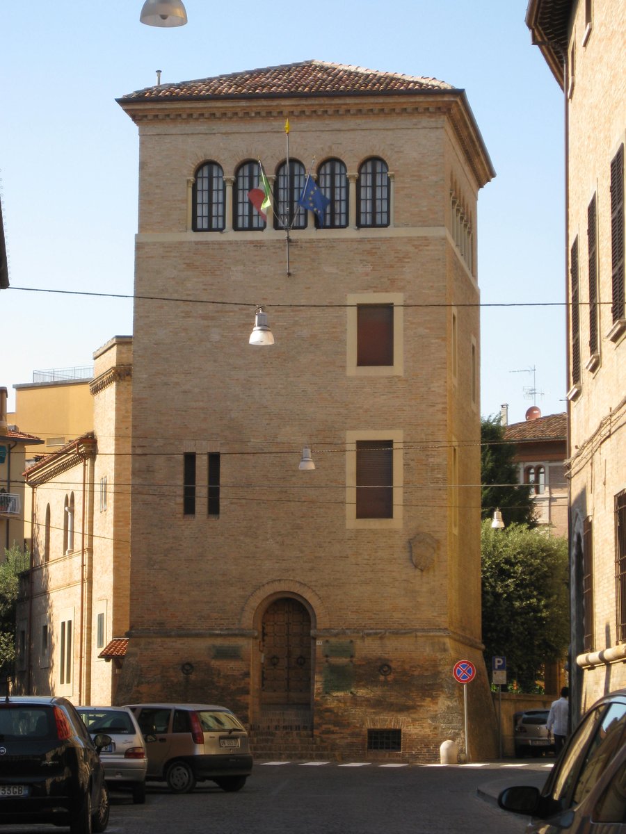 Torre Numai
