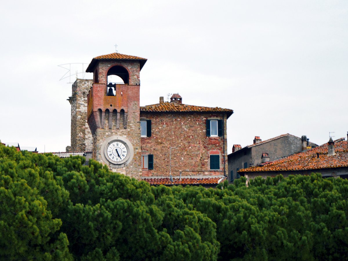 torre dell'orologio - Passignano sul Trasimeno