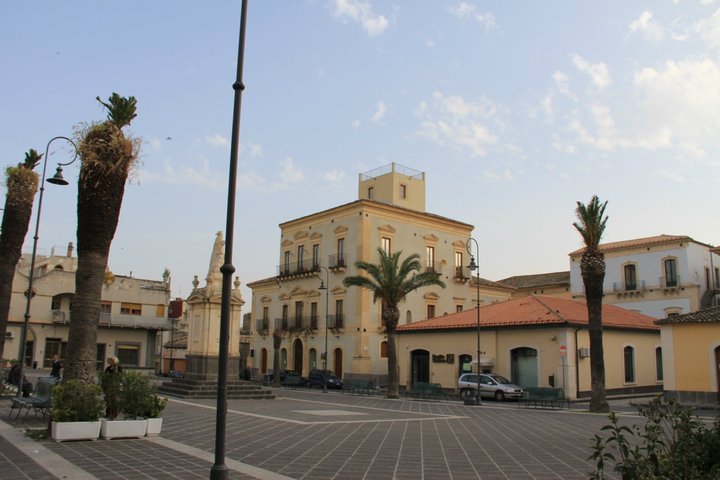 Piazza Umberto I - Scordia