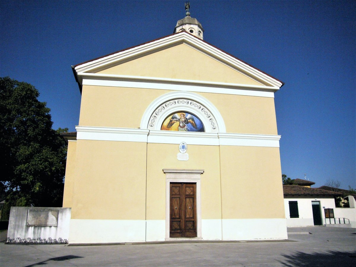 chiesa di San Michele Arcangelo - Chiopris Viscone