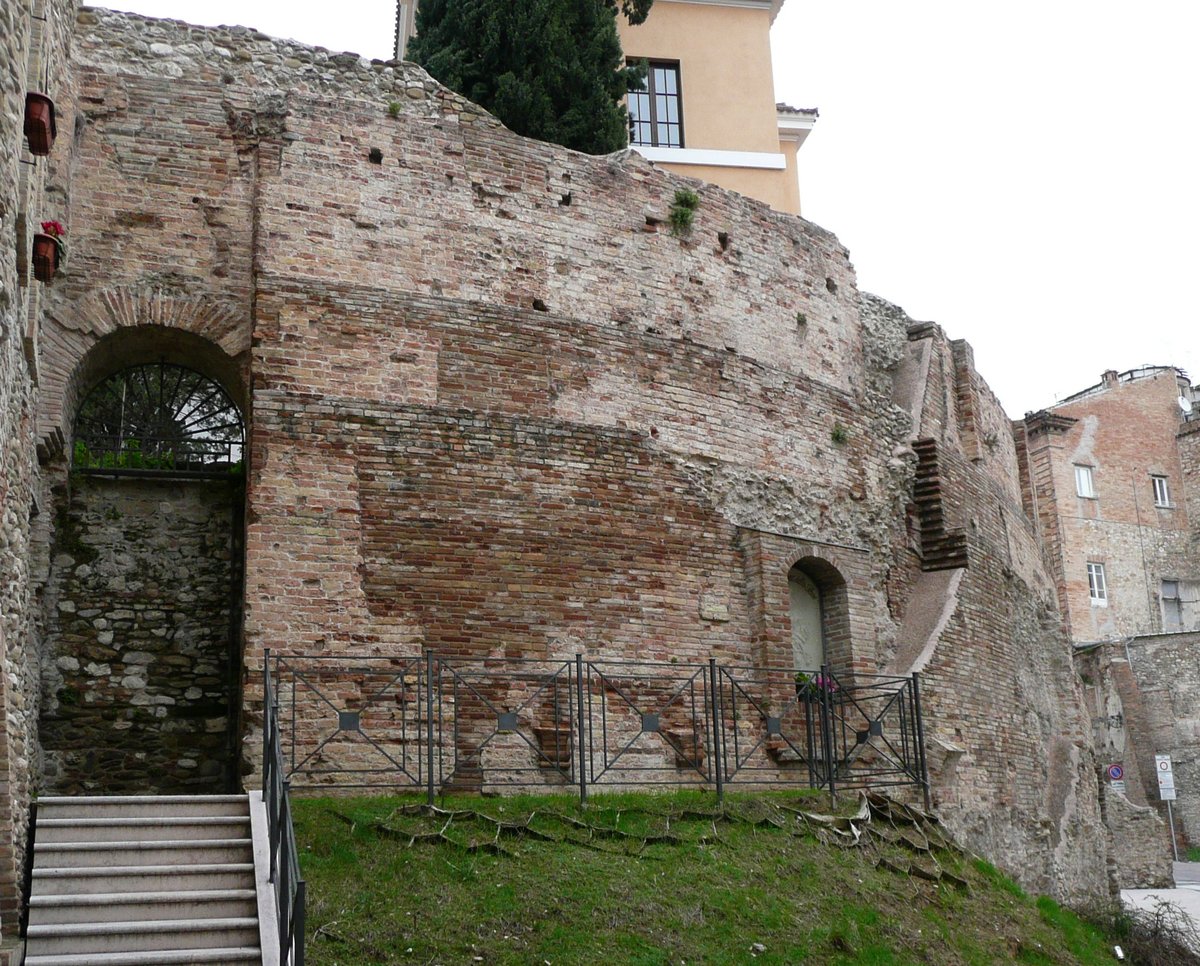 Anfiteatro romano di Teramo
