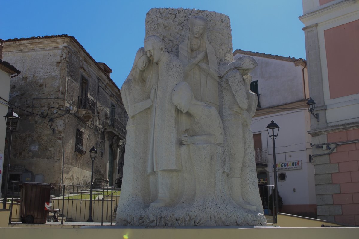 Monumento all'emigrante - Accettura