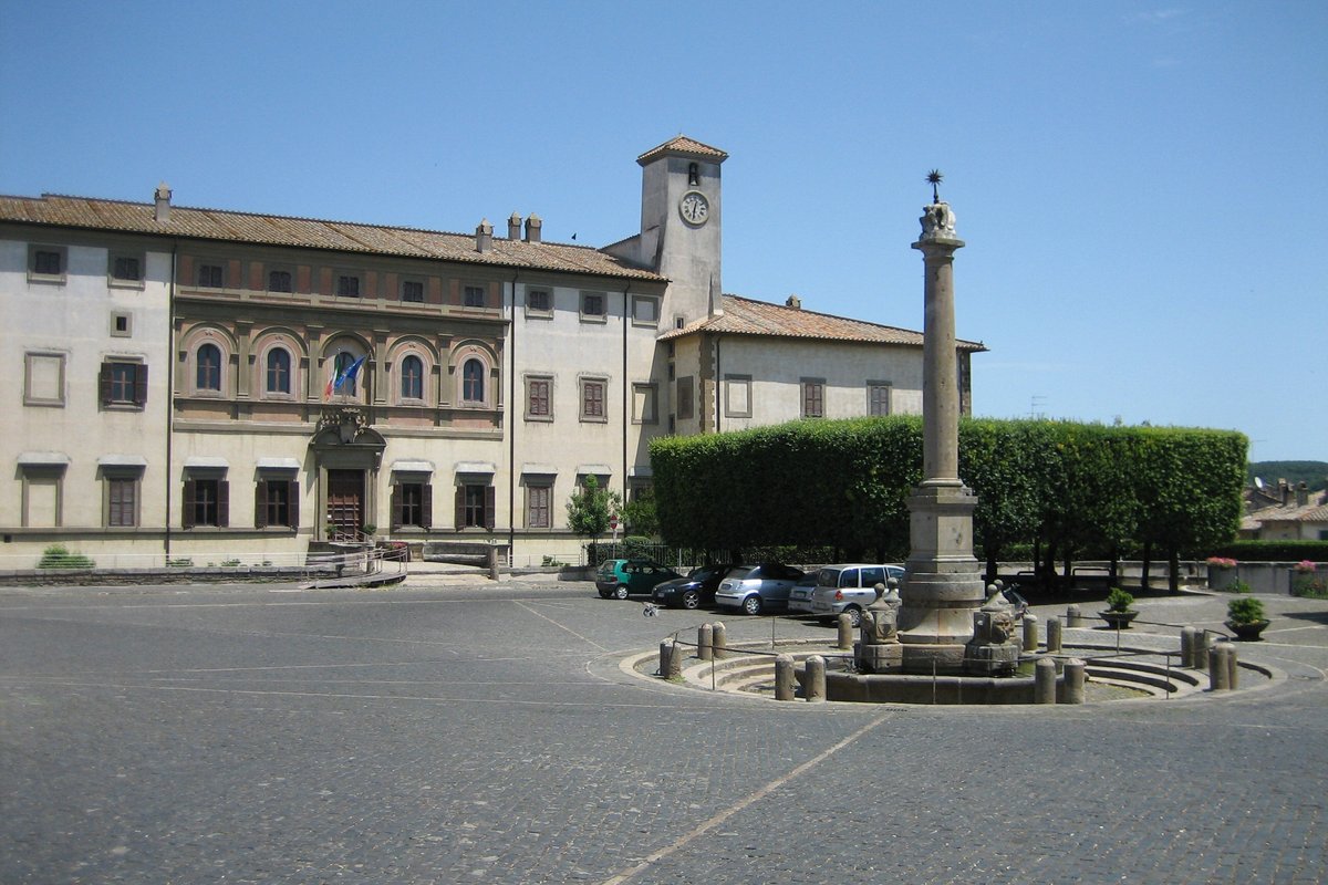 Palazzo Altieri (Oriolo Romano) - 1