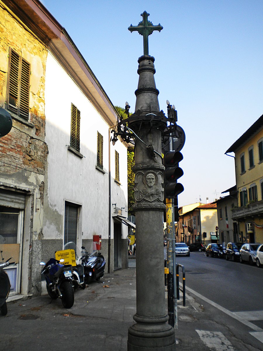 croce dedicata a San Francesco - Poggio a Caiano