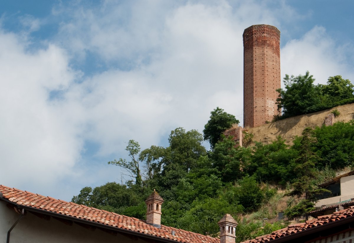 Torre - Corneliano d'Alba