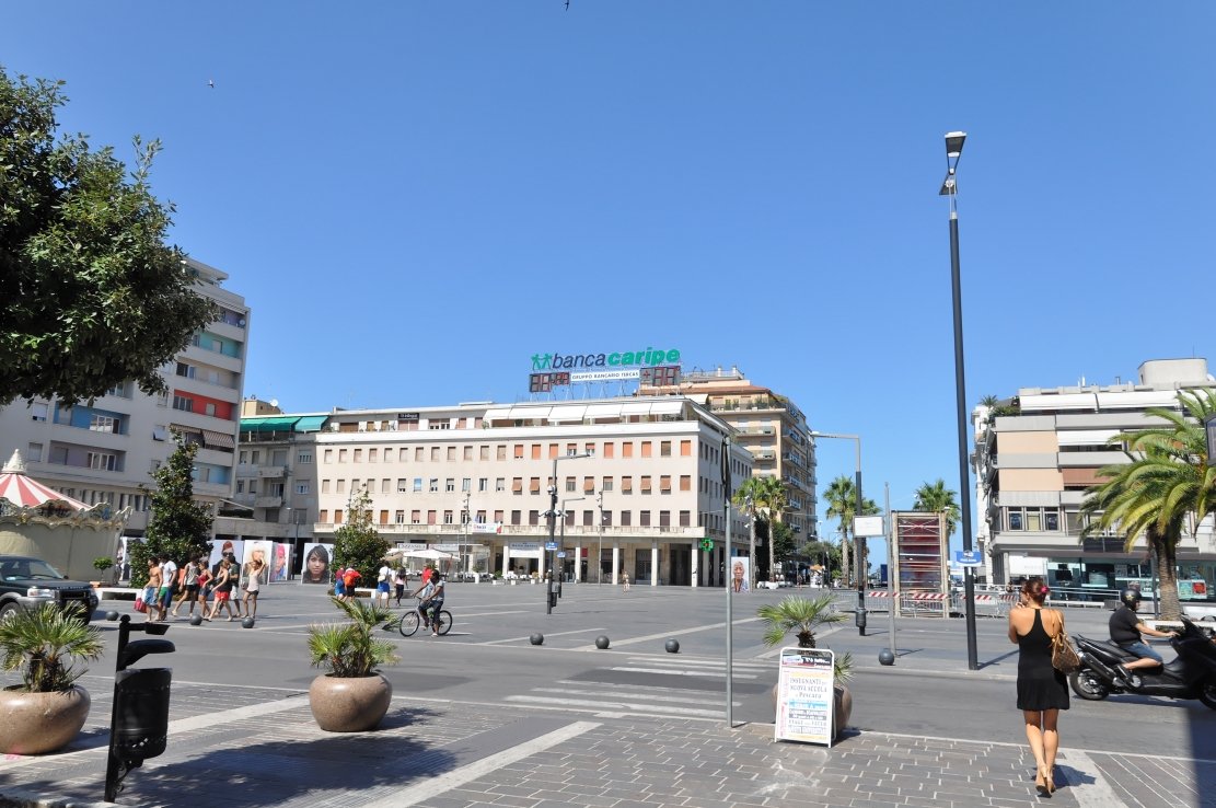 piazza della Rinascita