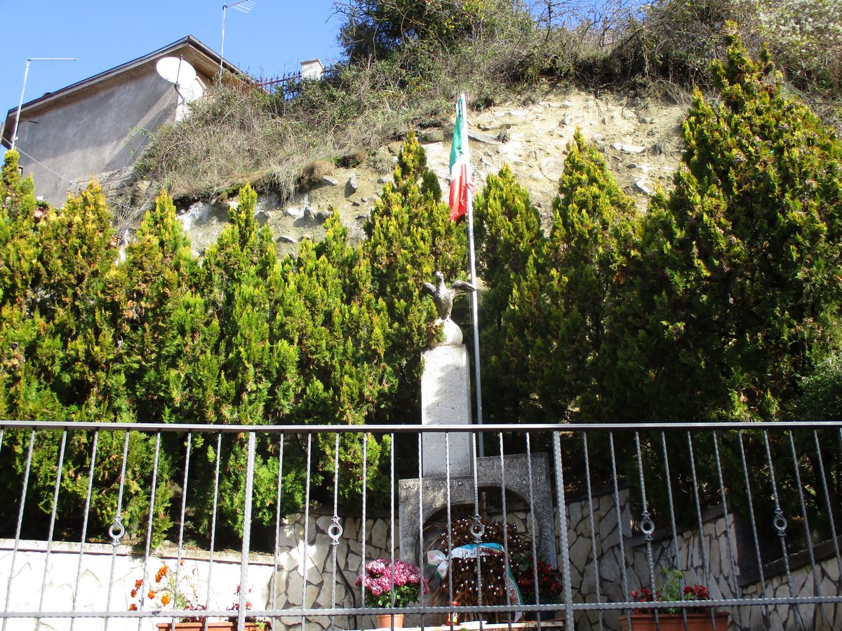 Monumento ai caduti - Sante Marie