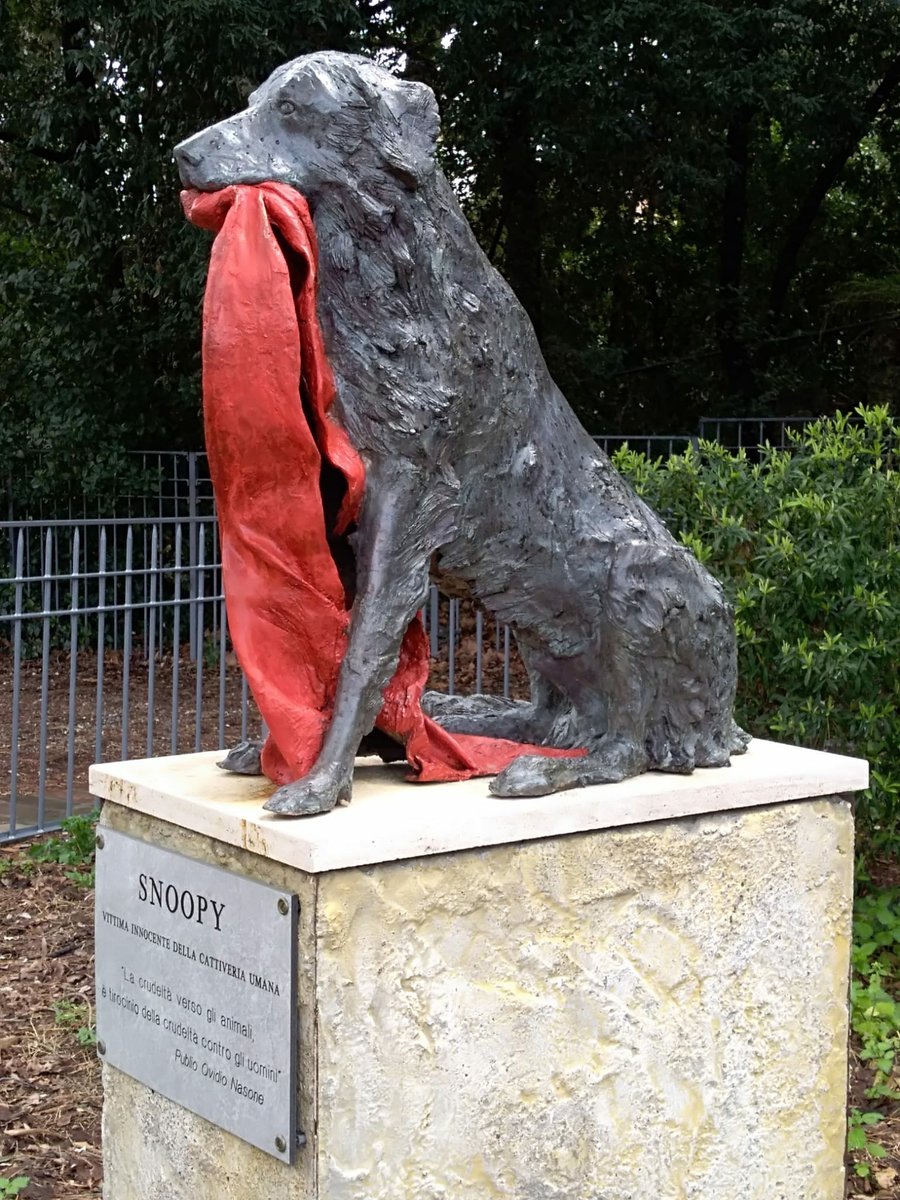 Statua di Snoopy
