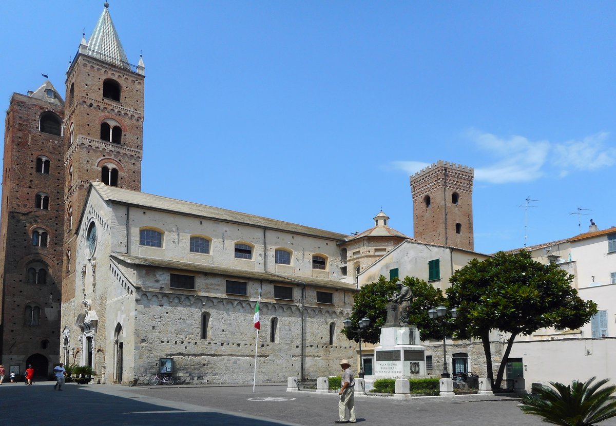 cattedrale di San Michele Arcangelo - Albenga
