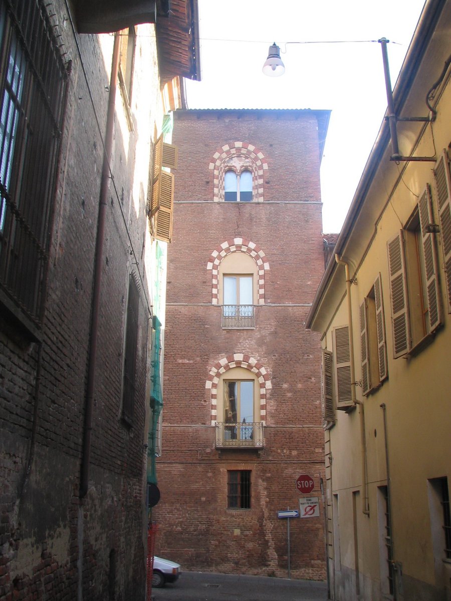 Torre Roero di Monteu