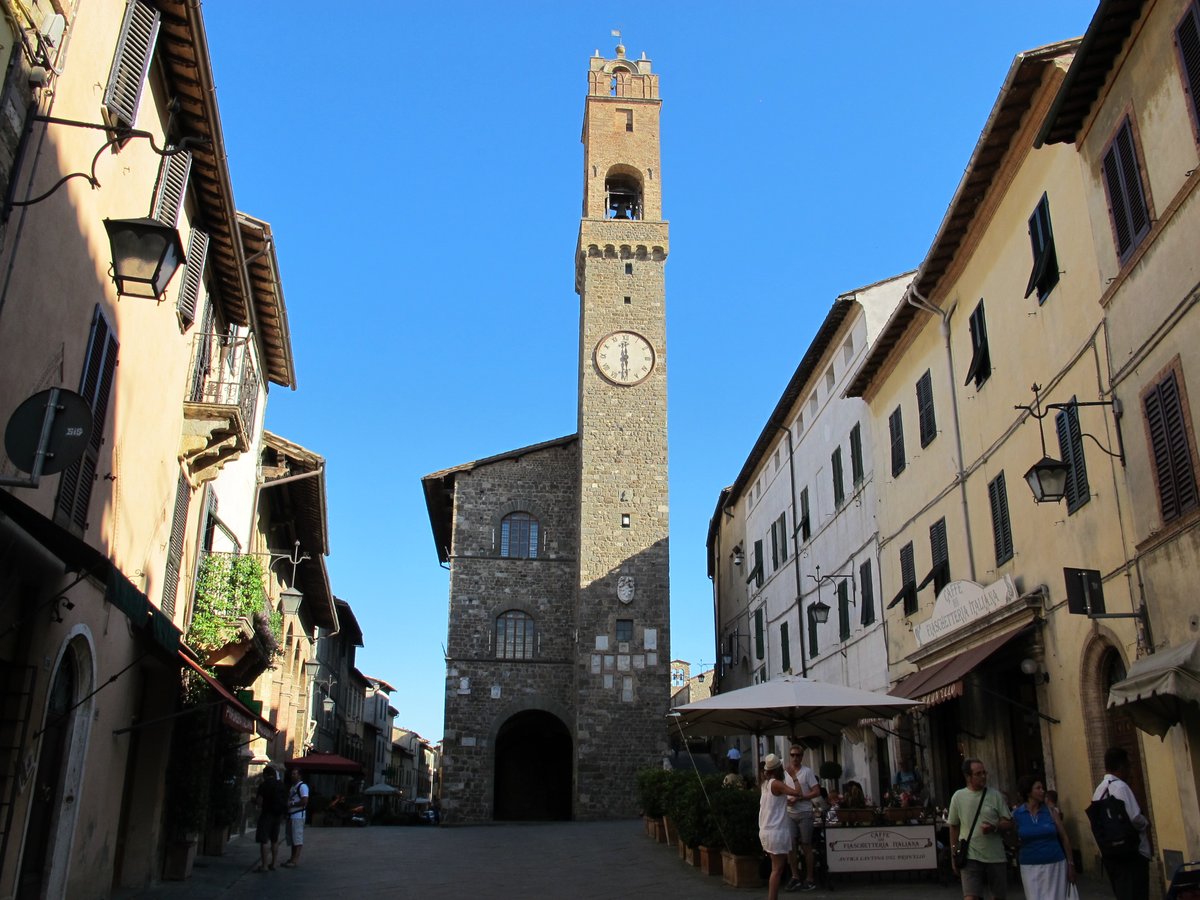 Piazza del Popolo - Montalcino