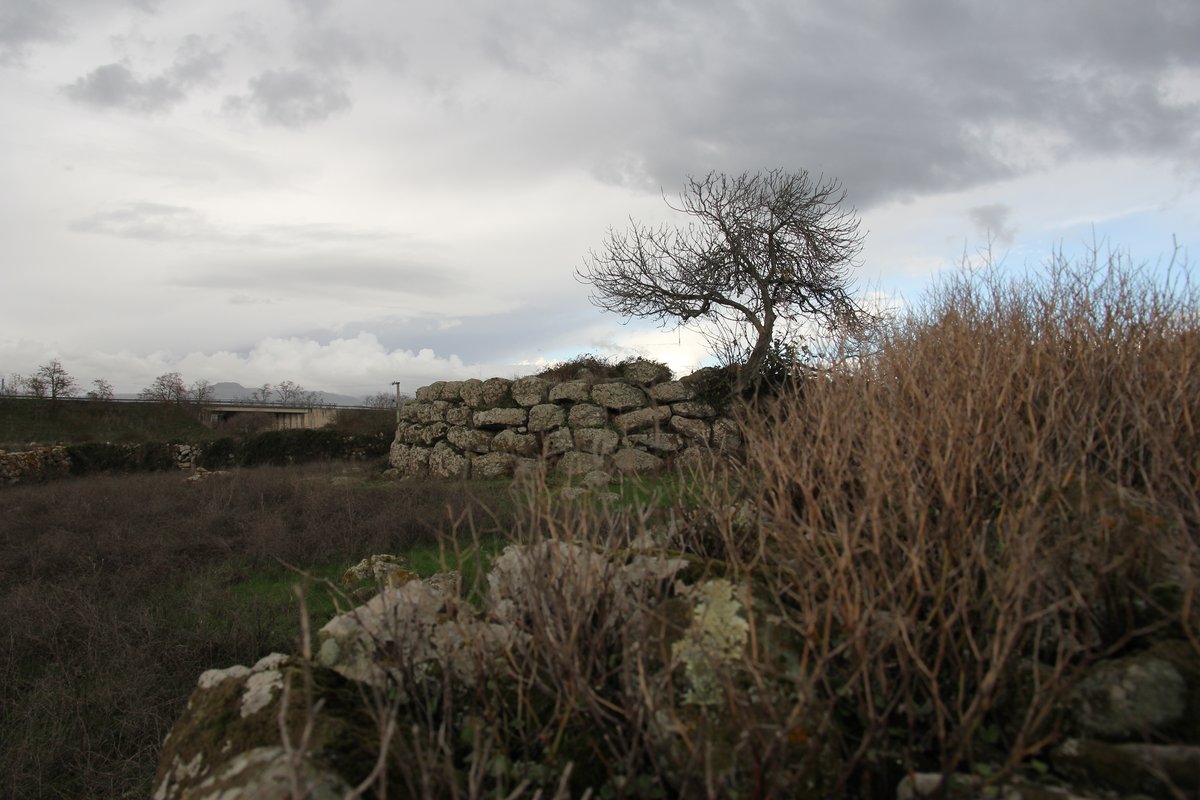 nuraghe Imbertighe - Borore