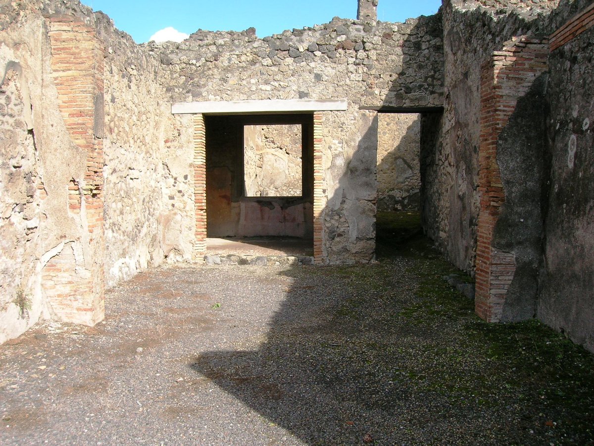 casa con bottega (IX.2.5)