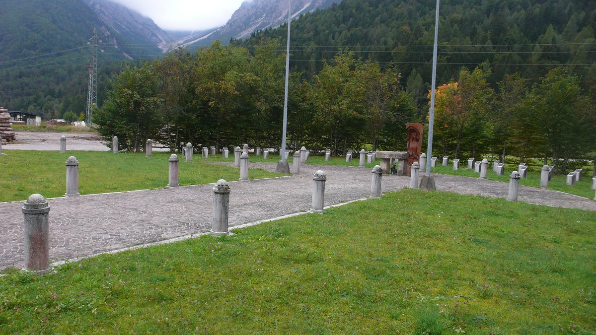 parco delle Rimembranze dei caduti del secondo conflitto mondiale 1940-1945 - Forni di Sopra