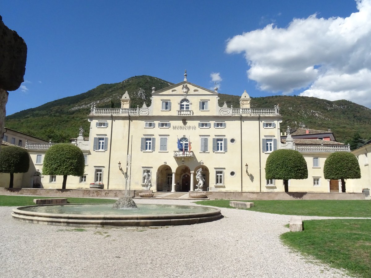 Villa Carlotti - Caprino Veronese