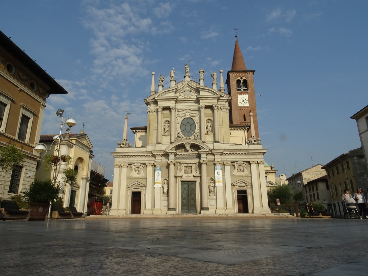 piazza San Giovanni Battista