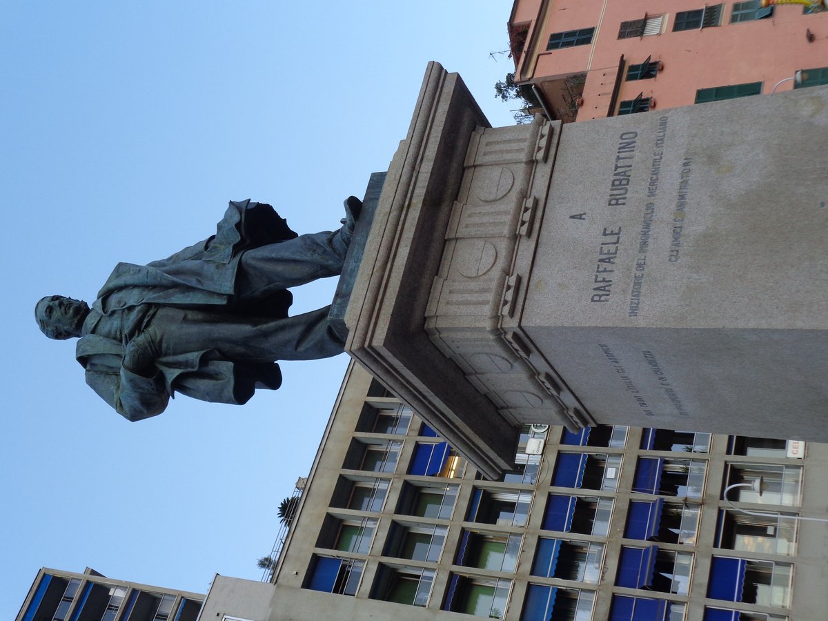 monumento a Raffaele Rubattino
