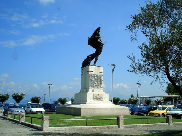 monumento ai caduti - Peschiera del Garda
