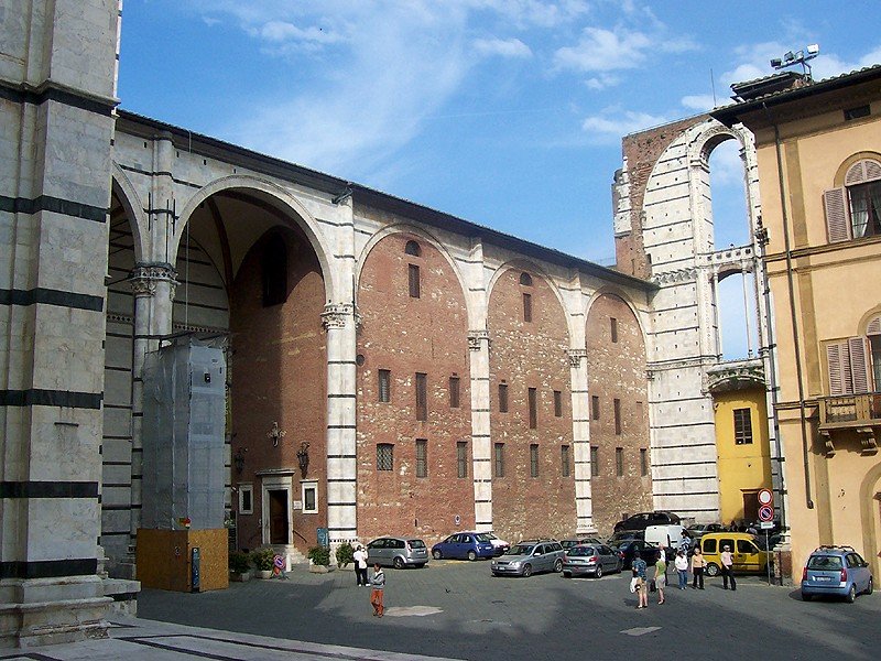 piazza Jacopo della Quercia