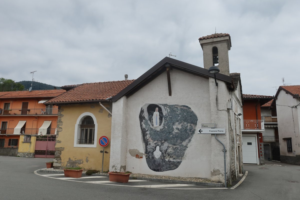 chiesa della Regina dei Martiri - Pogno