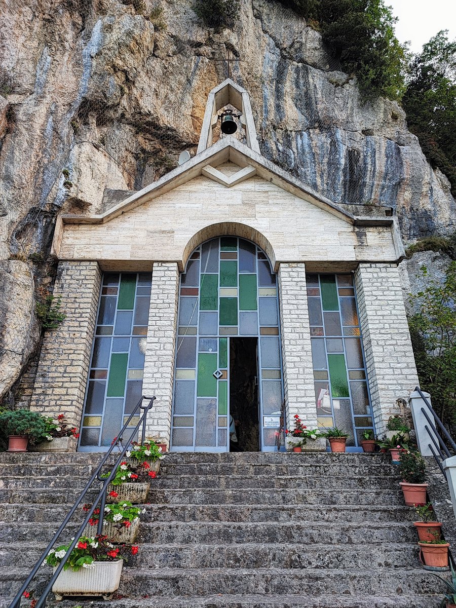 Santuario della Madonna della Grotta - 1