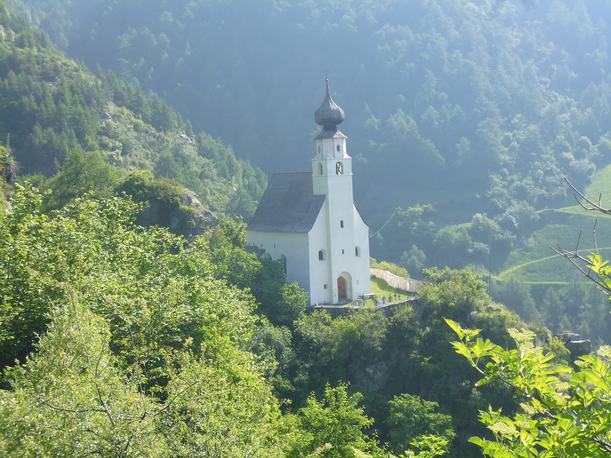 chiesa di San Pietro - Lasa