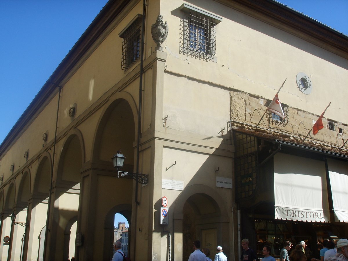 Corridoio Vasariano