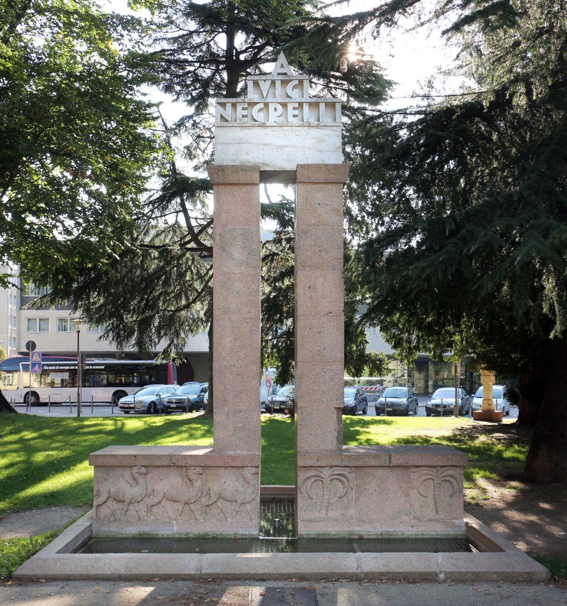 monumento a Luigi Negrelli