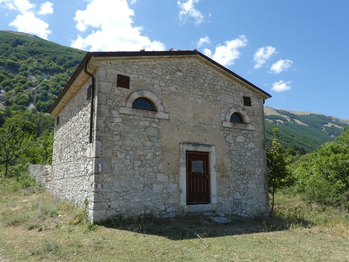 chiesa del vecchio cimitero - Sant'Eufemia a Maiella