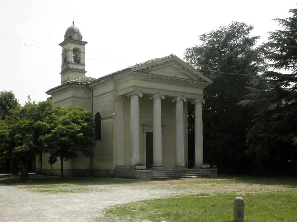 chiesa di Beata Vergine Addolorata e Sant’Ambrogio Vescovo - Crespiatica