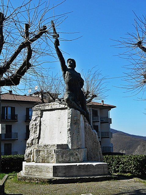 monumento ai caduti - Castiglione dei Pepoli