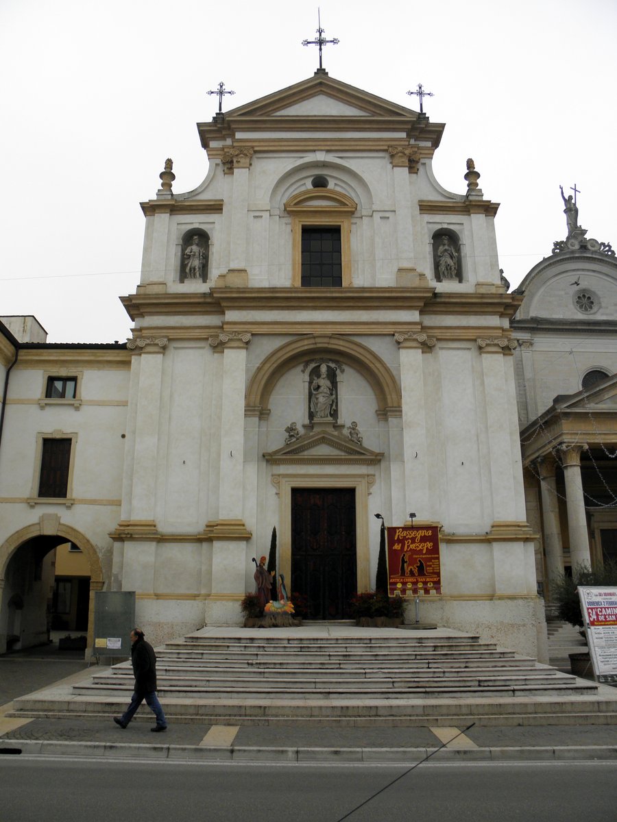 chiesa dei Santi Biagio, Fermo e Rustico