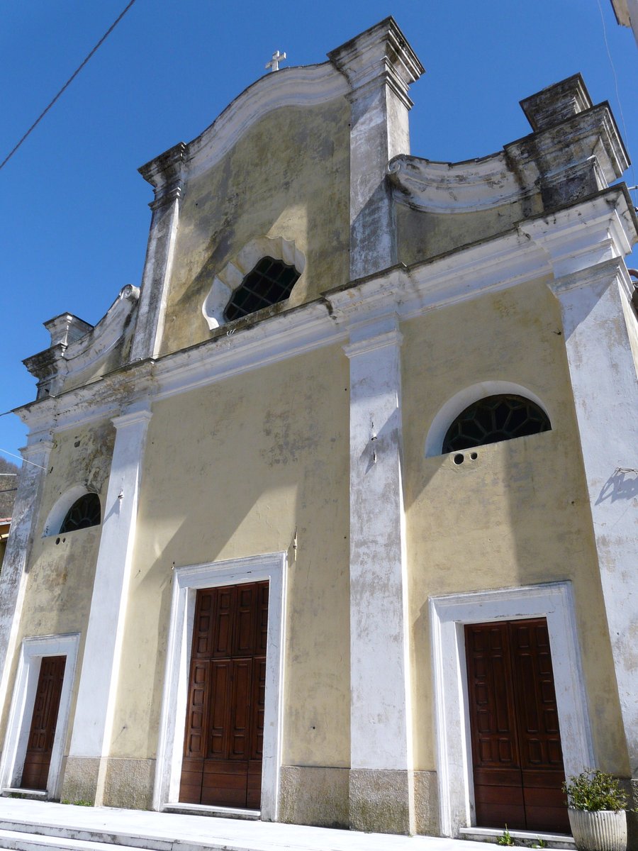 chiesa di San Colombano - Davagna