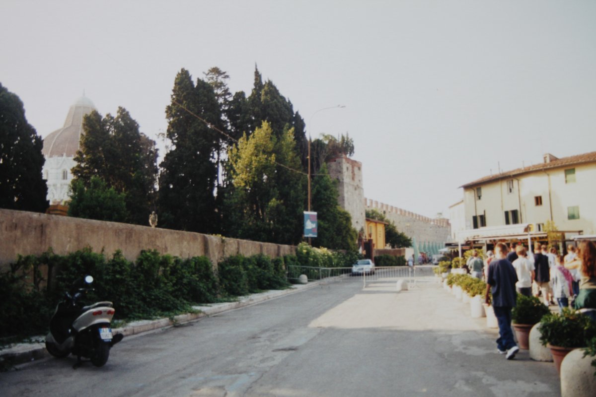 largo Cocco Griffi - Pisa