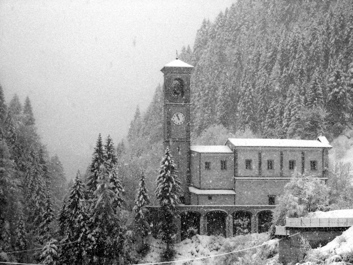 chiesa dei Santi Pietro e Paolo Apostoli - Valleve