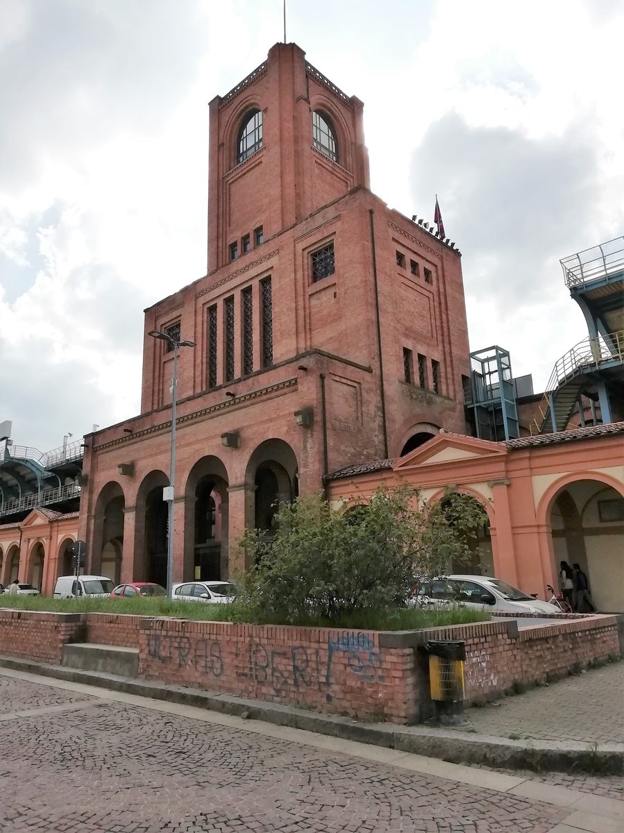 Torre di Maratona (Bologna)