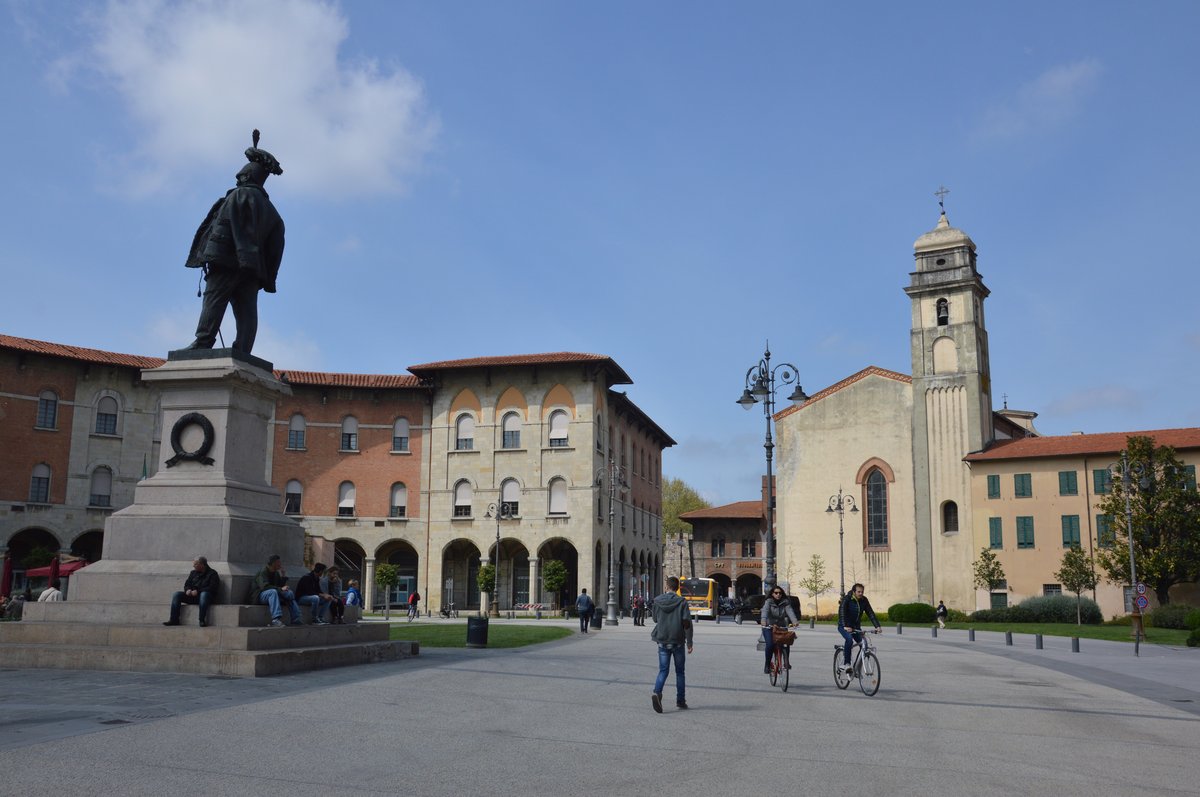 Piazza Vittorio Emanuele II - Pisa
