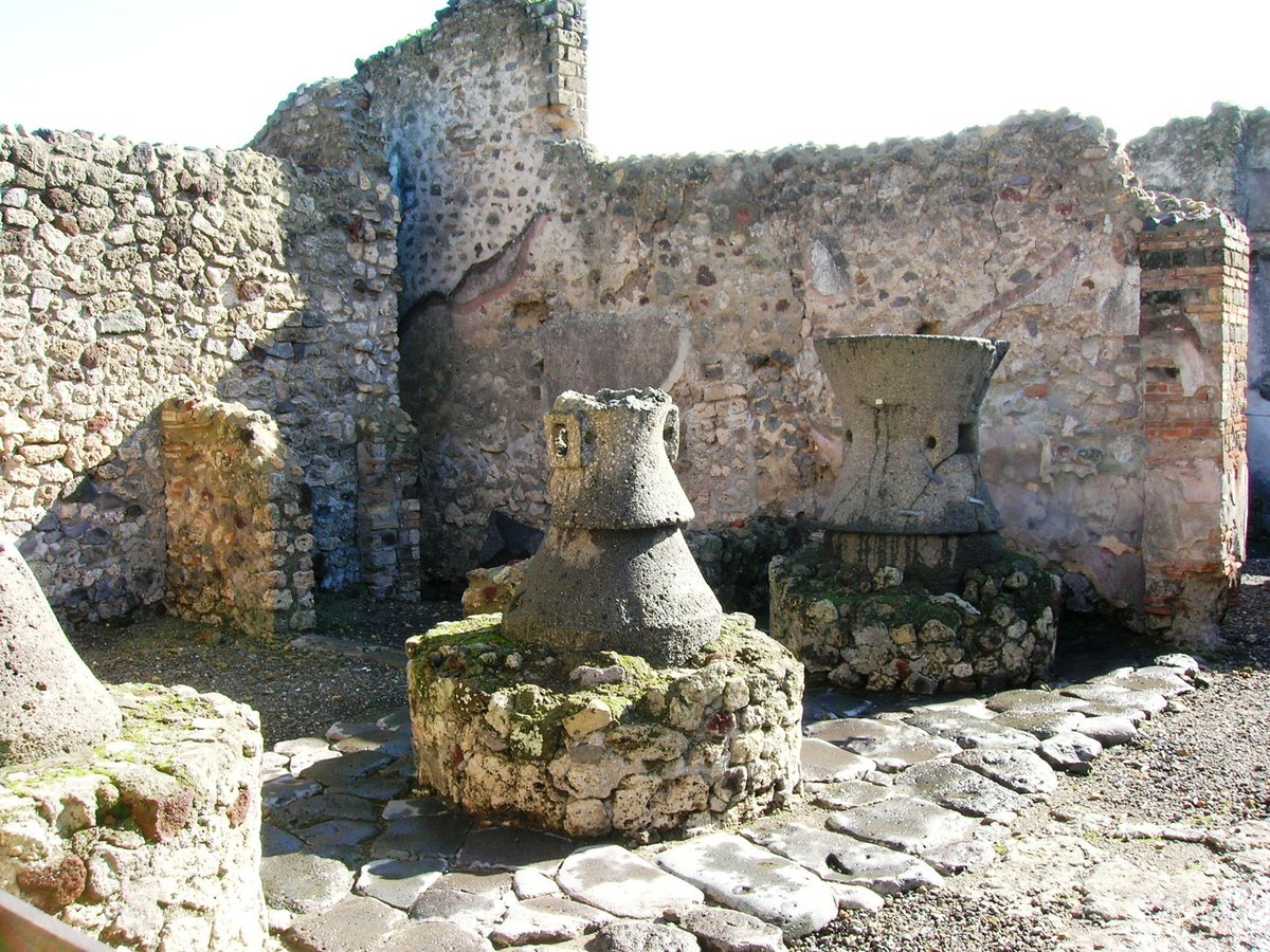 panificio (VI.14.32)