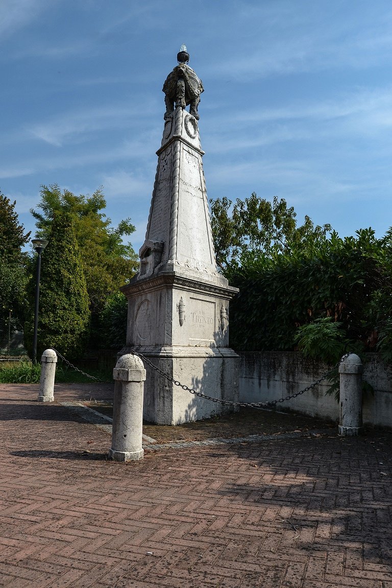 monumento ai Caduti - Asola
