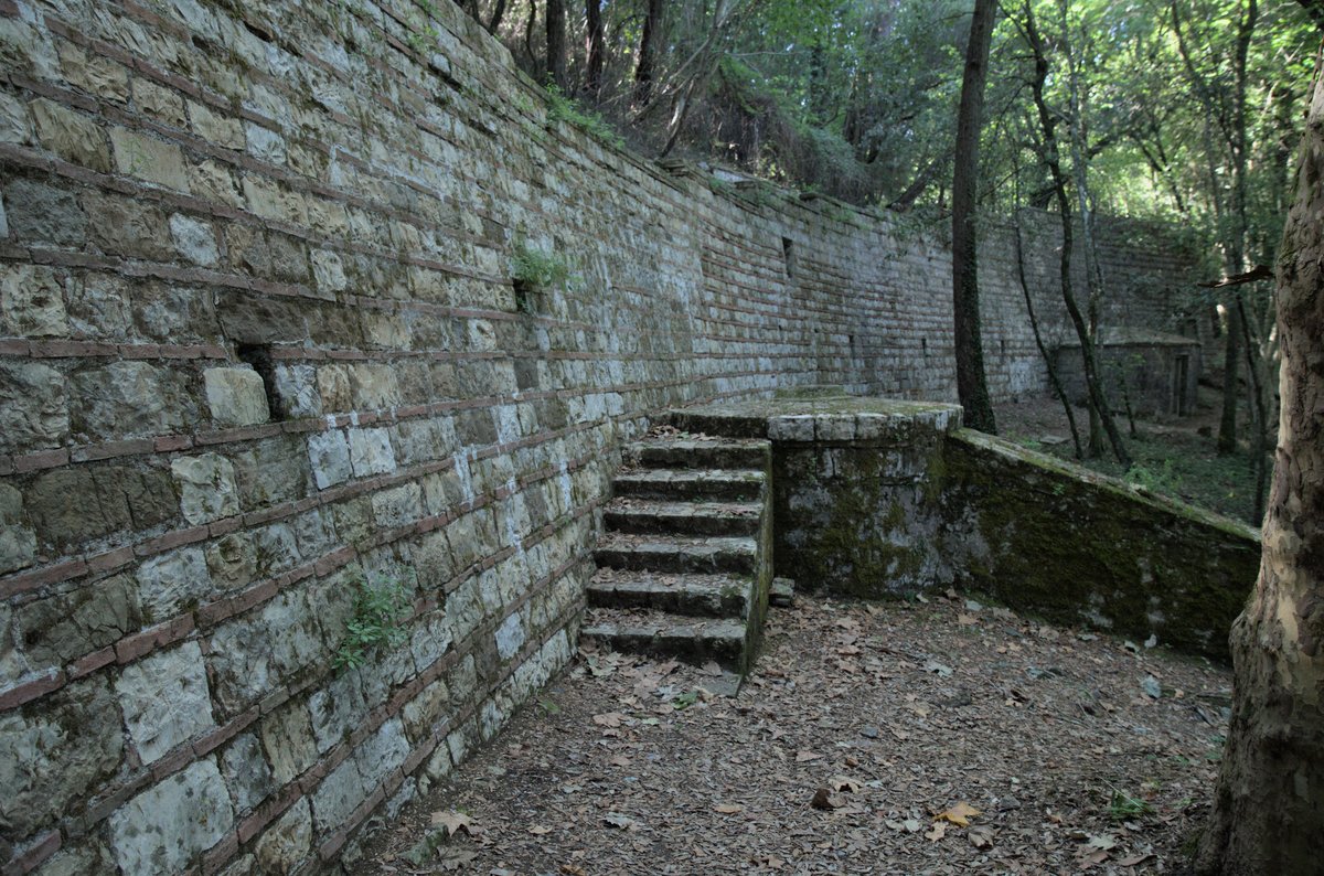 Muraglia circolare dell'acquedotto Leopoldino - Collesalvetti