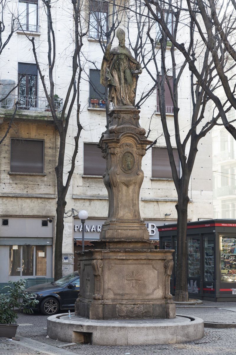 statua del Vescovo Ulderico