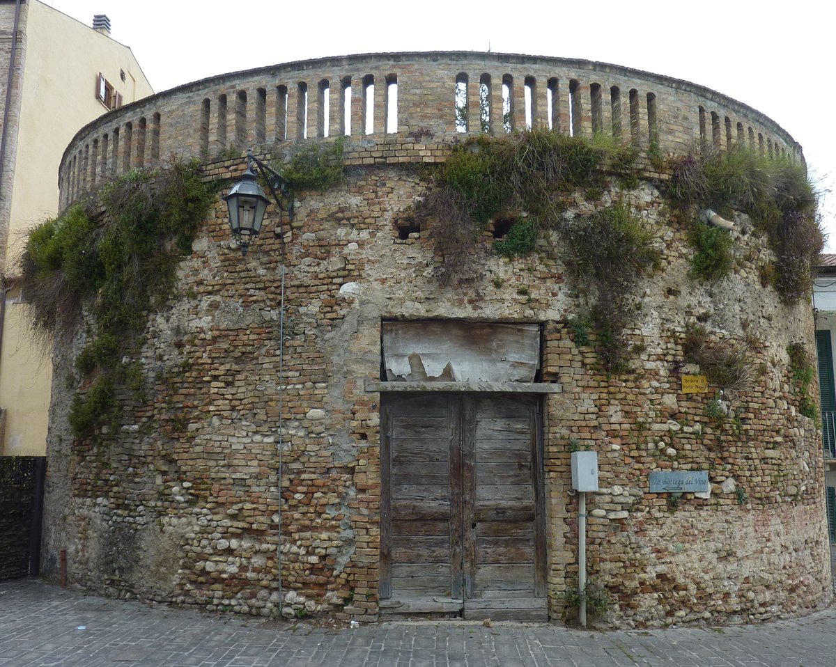 Torrione “Il Bianco” o di “Porta Napoli” - Giulianova