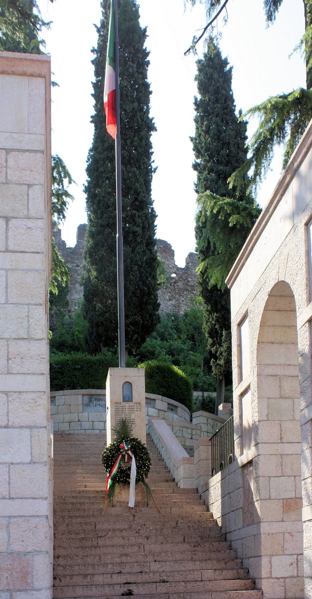 Monumento ai caduti - Ponti sul Mincio