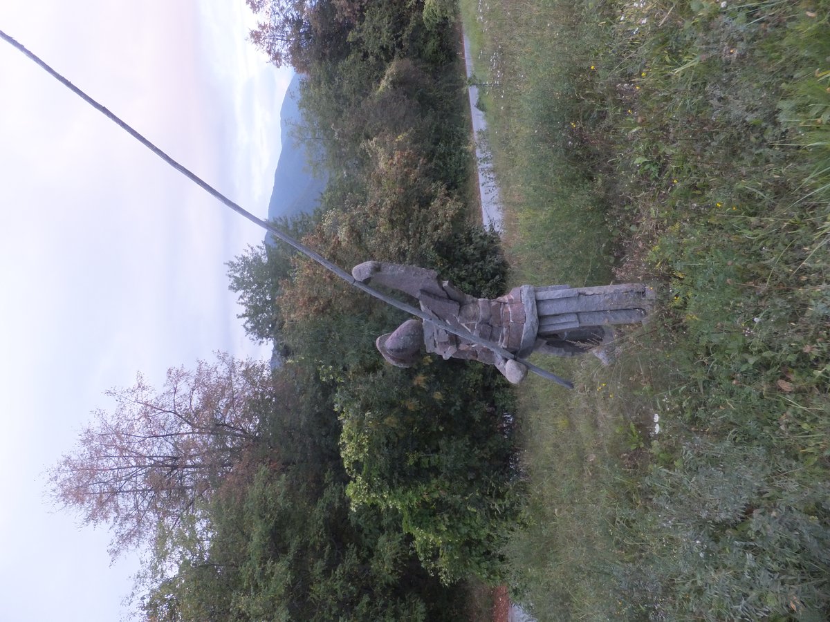 statue in porfido - Albiano