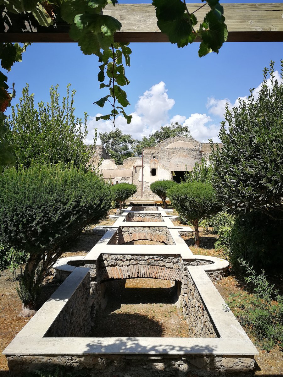 Villa di Giulia Felice (II.4.3)