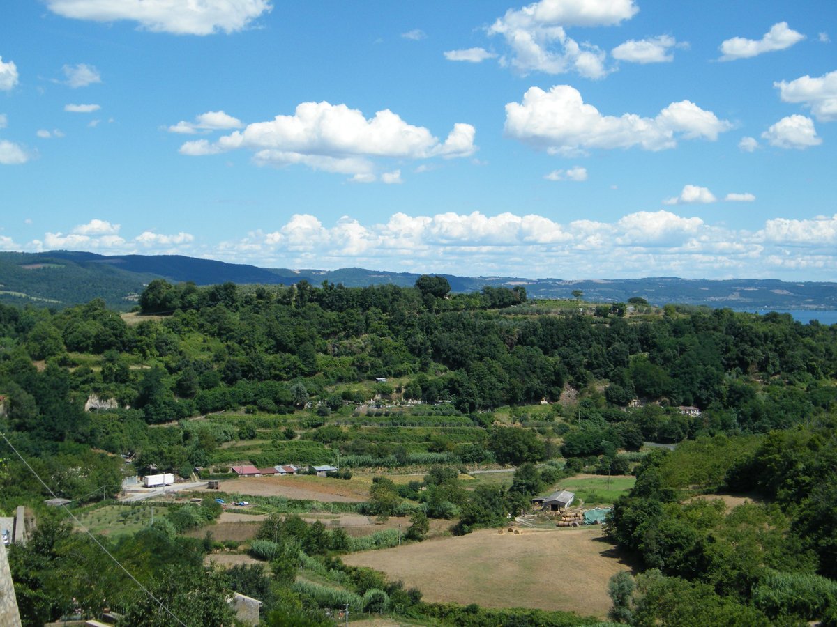 Civita di Grotte di Castro - Grotte di Castro