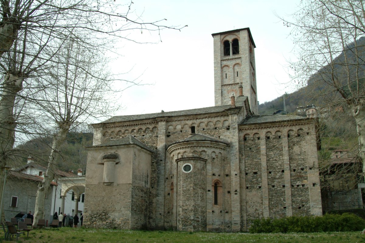 chiesa (e campanile) dei Santi Gusmeo e Matteo - Gravedona ed Uniti