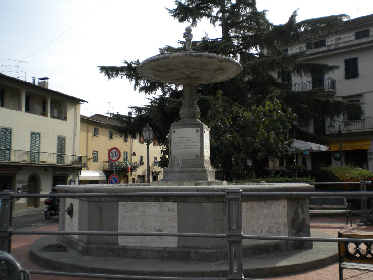 Piazza Vittorio Emanuele II - Carmignano