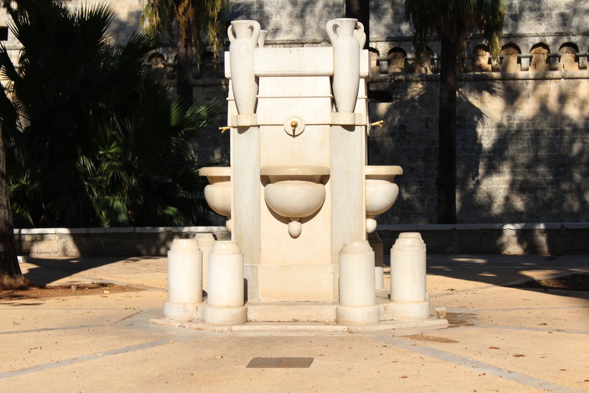 fontana monumentale dei giardini d'Isabella d'Aragona