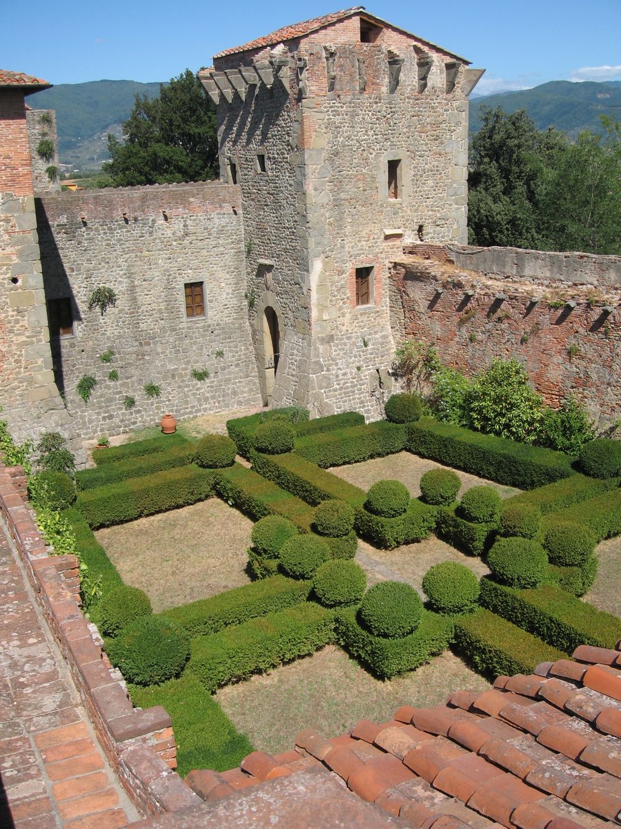 fortezza del Cerruglio - Montecarlo